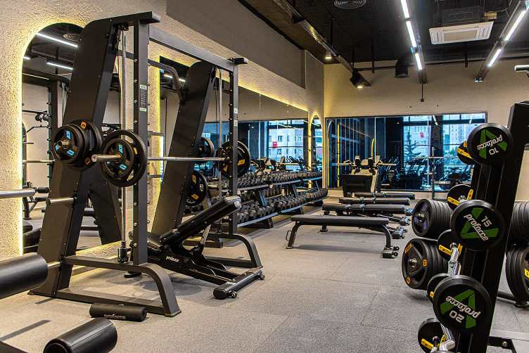 YENY GYM FÍTNESS CLUB 3